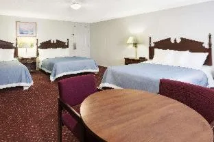 غرفة، Travelodge by Wyndham Las Vegas NM 1/4