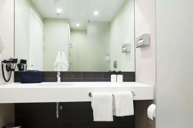 غرفة قياسية بسرير مزدوج، Scandic Aarhus City Hotel 4/4