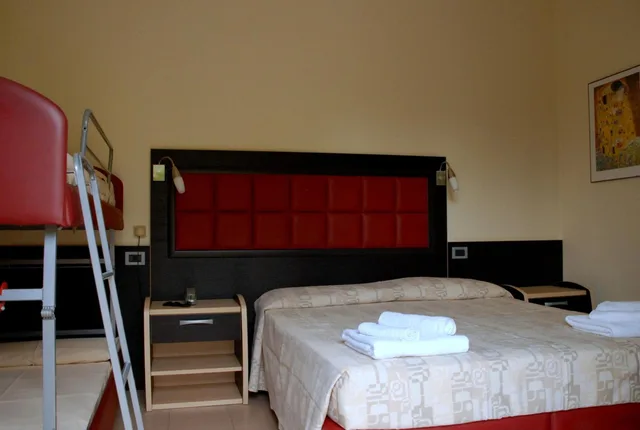 غرفة رباعية بشرفة، Hotel Arno Rimini 2/7