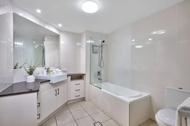 3 Bedrooms, Penthouse, 7 Beds, Ocean Front, Ground Floor، Vision Cairns Apartments 9/9