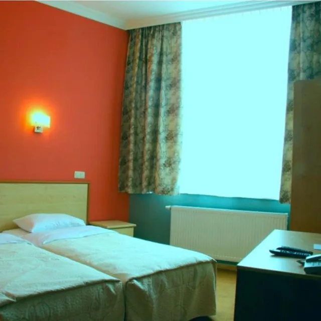 غرفة بسريرين منفصلين، HOTEL PRESTIGE 1/10