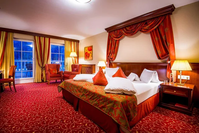 جناح سوبيريور بسرير كينج بإطلالة على النهر، Grandhotel Lienz 1/10