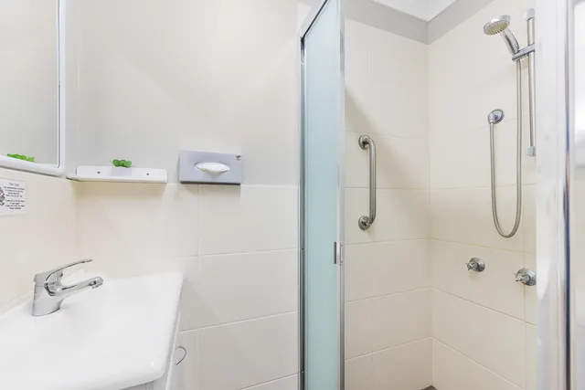 غرفة قياسية بسرير كوين، CASTLREAGH MOTOR INN 10/10