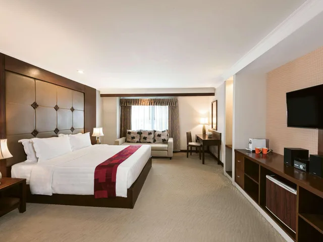 جناح عائلي، Movenpick Suriwongse Hotel Chiang Mai 1/1