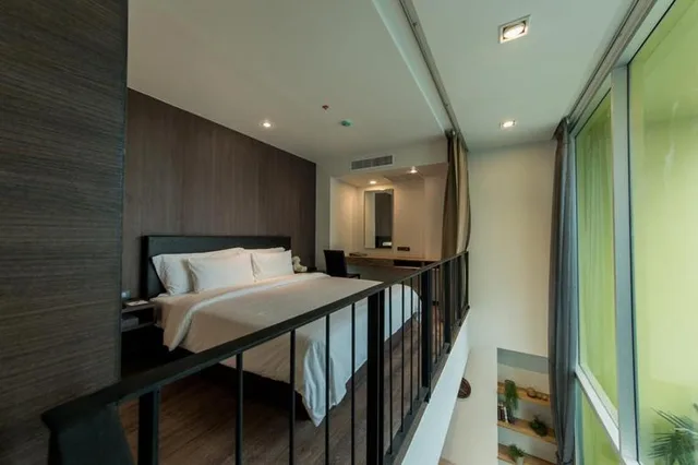 room, Lit Bangkok Residence 3/8