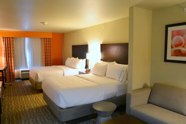 جناح بسريرين كوين مع أريكة، Holiday Inn Express & Suites Houston Nw - Tomball Area 3/7