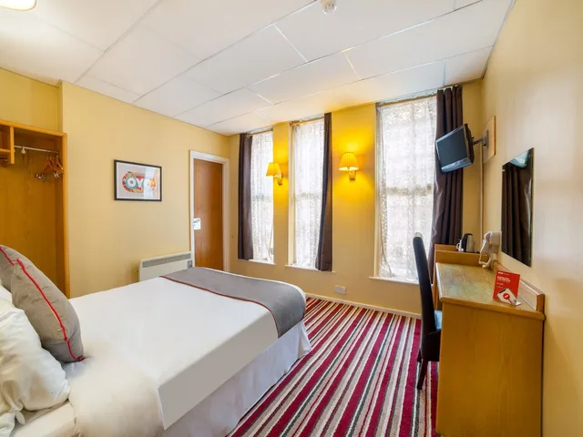غرفة قياسية بسرير كوين، Cardiff Sandringham Hotel 3/5