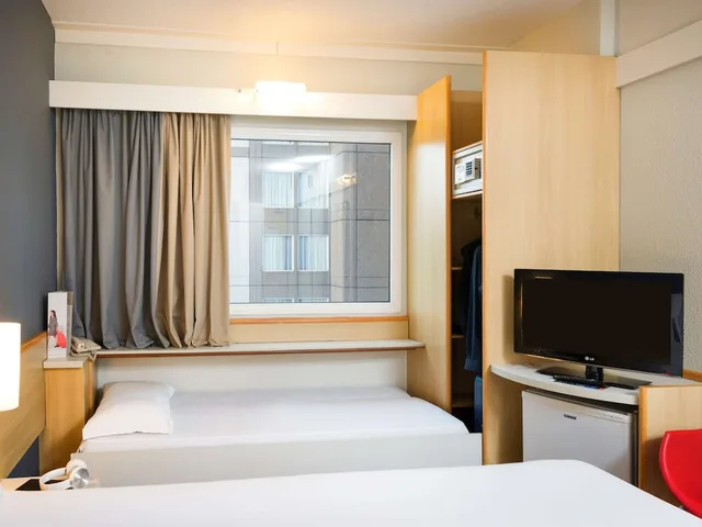 غرفة قياسية بسرير مزدوج وسرير فردي، Slim Hotel Campinas 9/10