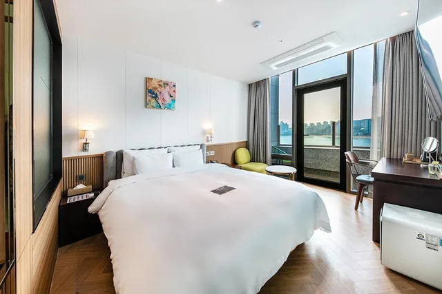 Valentine, Suite, Sea View، H Avenue Hotel Gwangali Beach 4/10