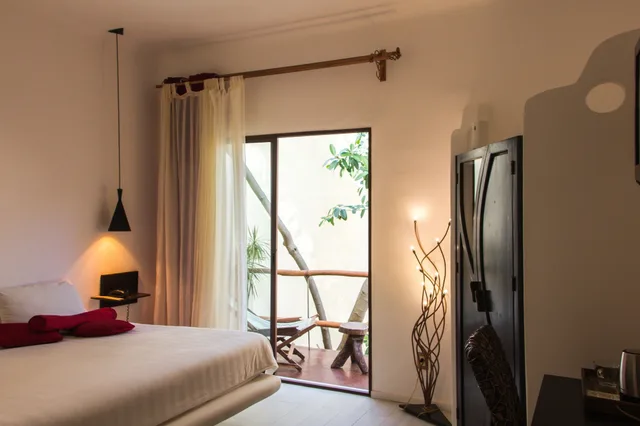 غرفة ديلوكس بسرير كينج بإطلالة على المسبح، Hotel Kinbe 10/10
