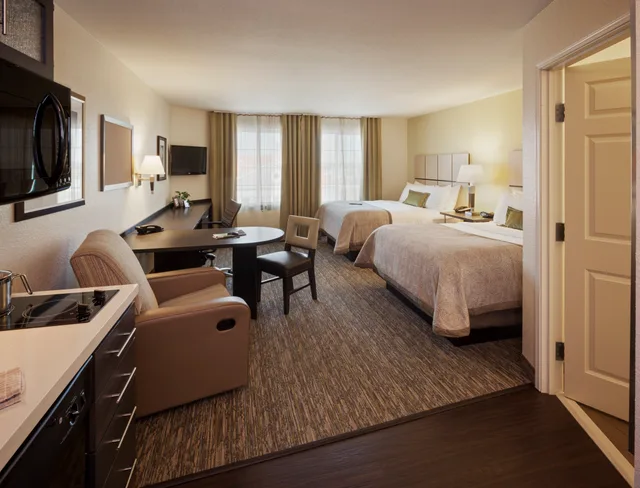 جناح استوديو بسريرين كوين لذوي الإعاقة، Candlewood Suites Denver North 2/2