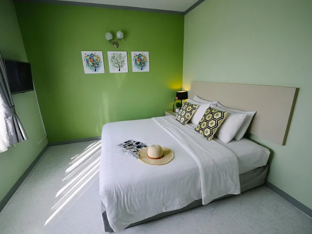 غرفة قياسية بسرير كوين بإطلالة على المدينة، Thipurai City Hotel 3/3