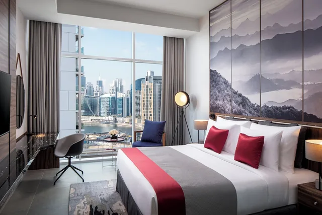 غرفة سوبيريور بسرير كينج، Grand Millennium Business Bay 2/4