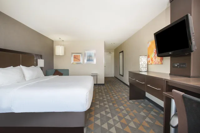 غرفة قياسية، Holiday Inn Colorado Springs(Airport) 1/4