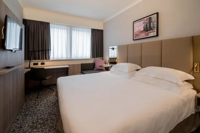 Worklife, Standard, King Bed، Crowne Plaza Hotel Milan Linate 4/10