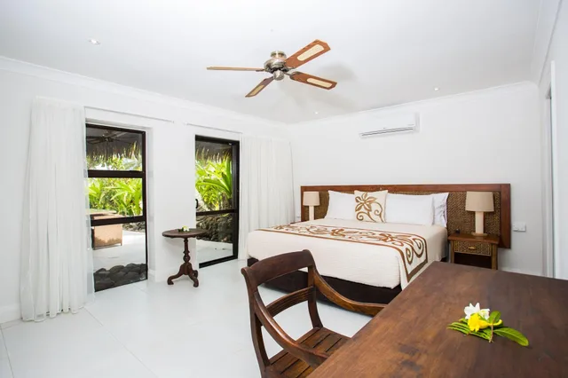 3 Bedrooms, Premium, Villa, Beach Front, Pacific Resort Rarotonga 1/2