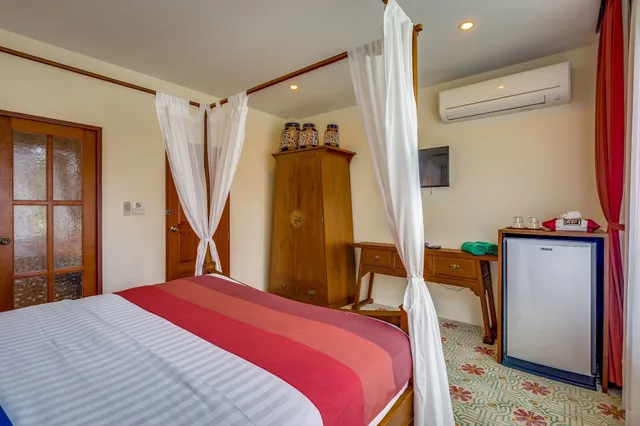 Beach, 9 Bedrooms, Villa, 9 King Beds, Private Pool, Fisherman Way Beach Resort 10/10