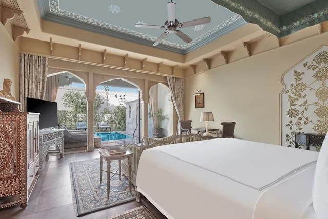 Princess, Suite, King Bed, Private Pool، Raffles Jaipur 2/6