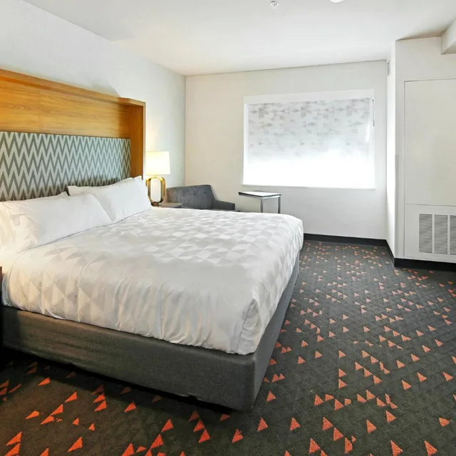 جناح ديلوكس، Holiday Inn & Suites Calgary Airport North 8/10