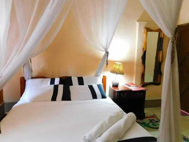 غرفة بسرير مزدوج، Kivu Resort - Hostel 1/1