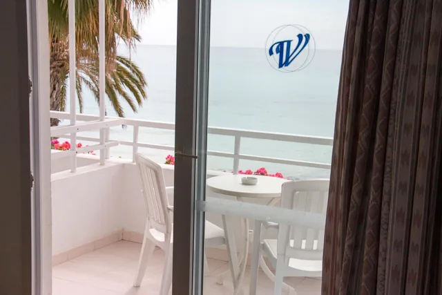 غرفة ثلاثية بإطلالة على البحر، Hotel Voramar Mallorca 6/8