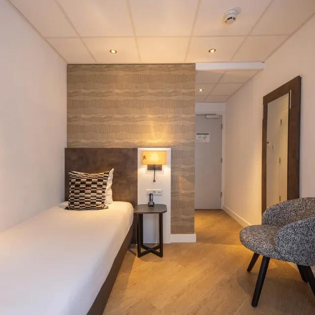غرفة مفردة، Hotel Amsterdam - De Roode Leeuw 4/8