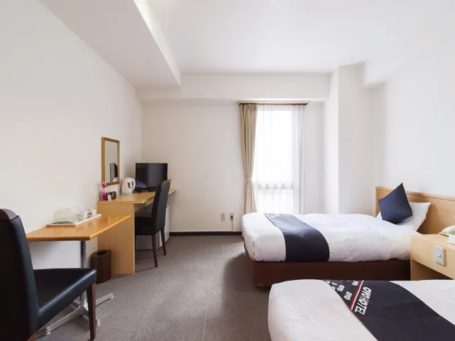 غرفة قياسية بسريرين منفصلين، Tabist Sasebo Palace Hotel 4/5