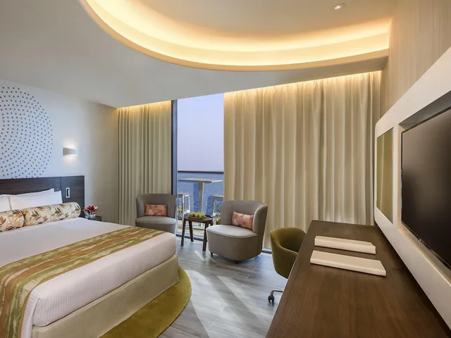 Deluxe, King Bed, Partial Palm Sea View, Balcony، The Retreat Palm Hotel Dubai - MGallery Collection 6/10