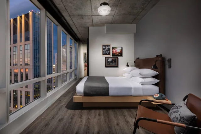 غرفة بسرير مزدوج، Moxy Boston Downtown 2/6