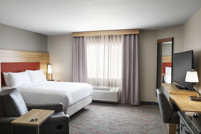 جناح استوديو بسرير كوين، Candlewood Suites Milwaukee Airport-Oak Creek 1/4