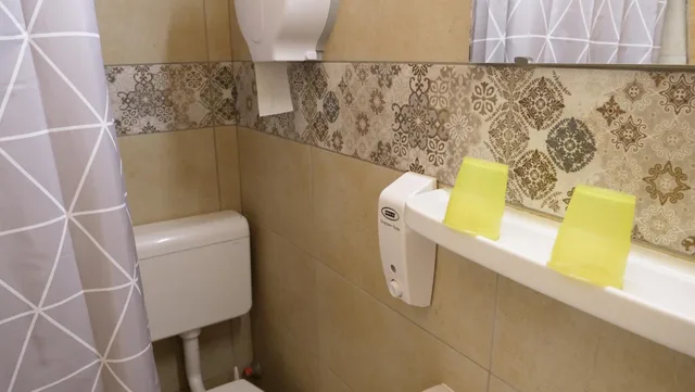 غرفة قياسية بسريرين منفصلين، Attila Hotel 10/10