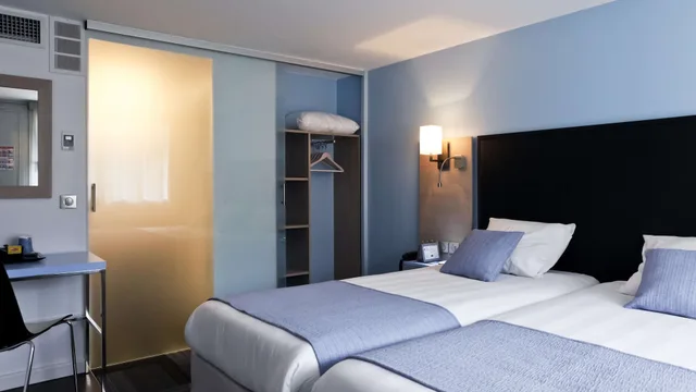 غرفة قياسية بسريرين منفصلين، KYRIAD LYON SUD - SAINTE FOY 4/10