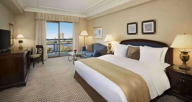 جناح بسرير كينج، Sofitel Cairo Downtown Nile 1/2