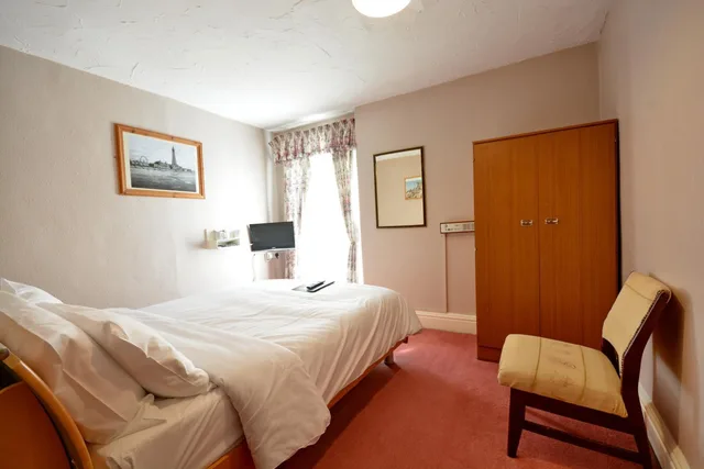 غرفة بسرير كينج، Royal Oakwell Hotel 1/10