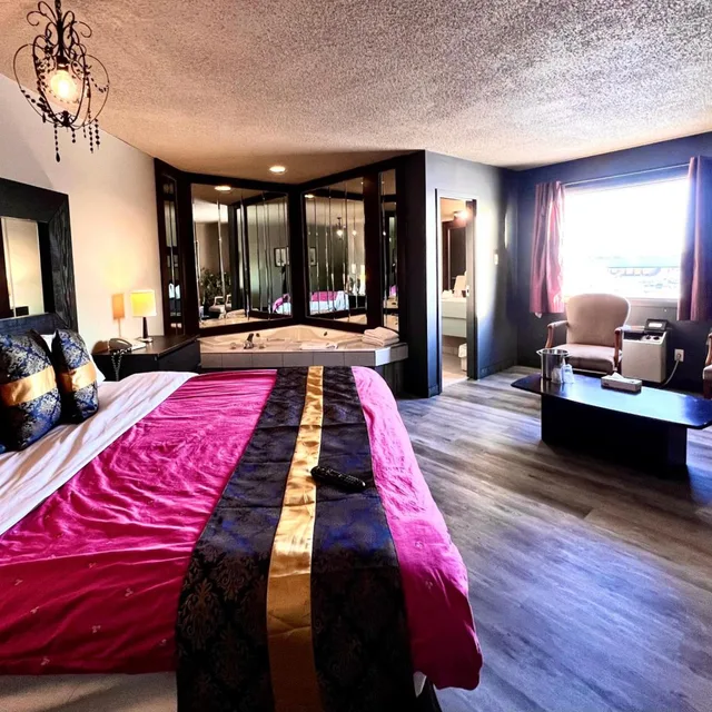 Executive, Suite, Hotel L'Express 4/10