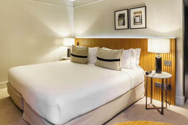 Style, King Bed، Casa Lucia Member of Melia Collection 4/10
