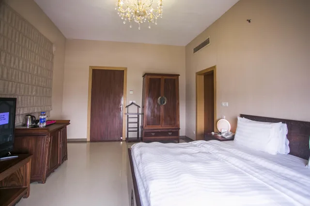 Superior, Suite, King Bed, Lagoon View، Lagos Oriental Hotel 1/10