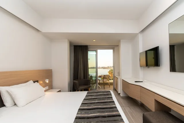 Room, King Bed, Sea View, Evalena Beach Hotel 1/4