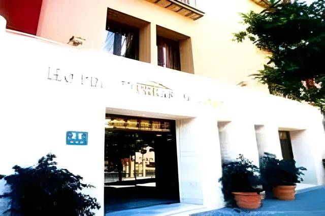 غرفة تُحدَّد عند الوصول، Hotel Trafalgar 1/1