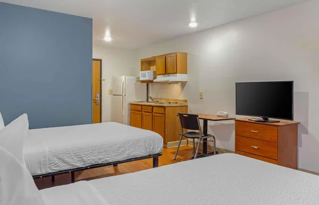 غرفة بسريرين مزدوجين، Extended Stay America Select Suites - Fayetteville - West 4/7