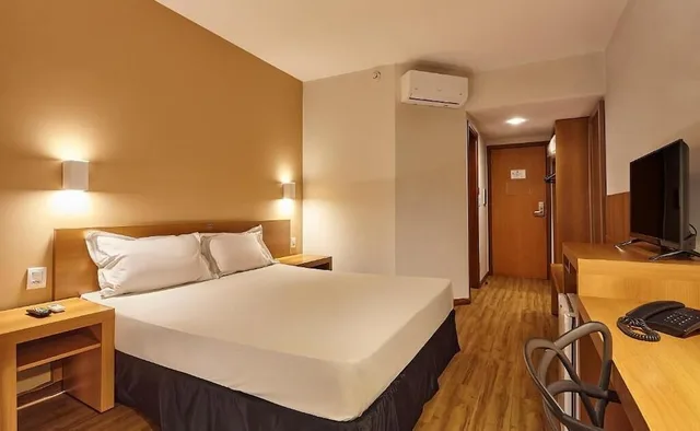 غرفة قياسية مزدوجة، HOTEL NACIONAL INN BAURU 2/6