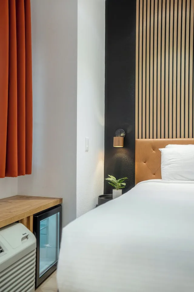 Deluxe, 2 Queen Beds, The Block Hotel 5/10