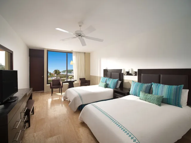 غرفة قياسية بسريرين مزدوجين بإطلالة على البحر، El Cid Castilla Beach Hotel 4/10