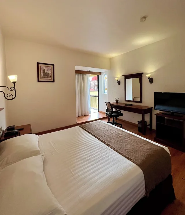 غرفة قياسية بسرير كوين، Hotel De Mendoza 1/4