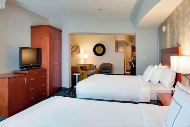 غرفة بسريرين كوين لذوي الإعاقة، Courtyard Statesville Mooresville/Lake Norman 1/3