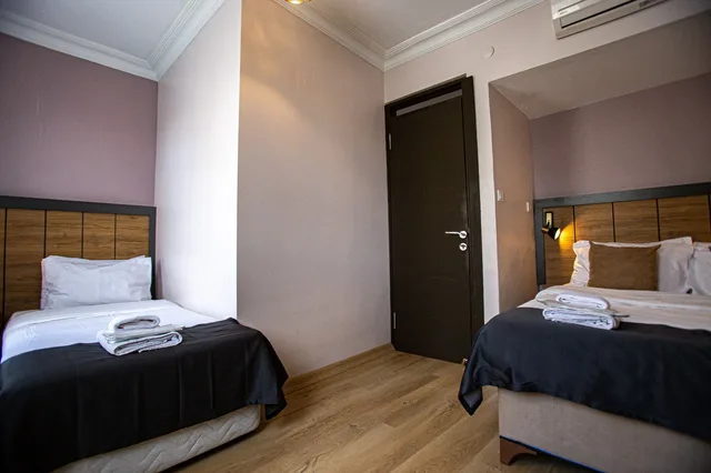 جناح، COMFORT HOTEL TAKSIM 8/10