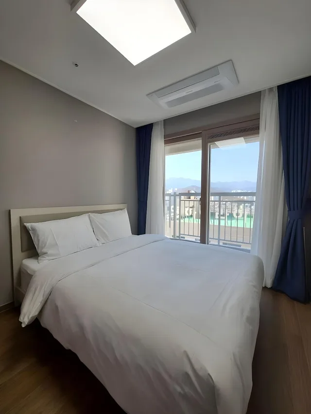 Junior Suite, Multiple Beds, City View, Risen OceanPark Sokcho 1/1