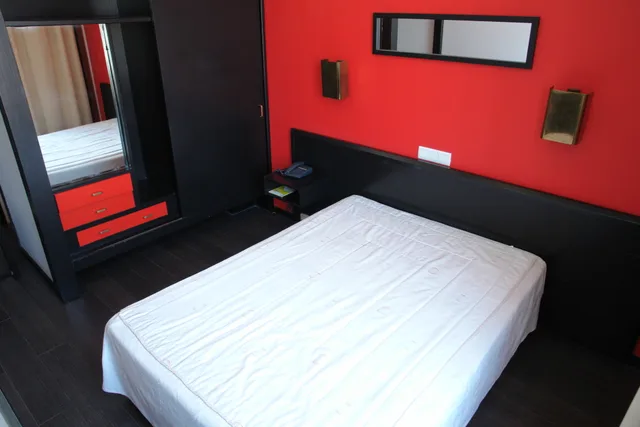 Standard, Double or Twin Bed, Universal Hotel 2/3