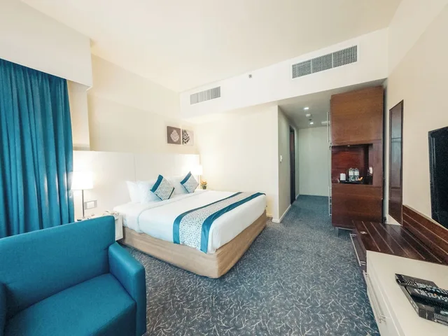 Deluxe, Double Bed, Kingsgate Hotel Abu Dhabi By Millennium 1/10