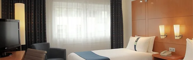 غرفة قياسية بسريرين منفصلين، Holiday Inn London - Regent's Park by IHG 3/5